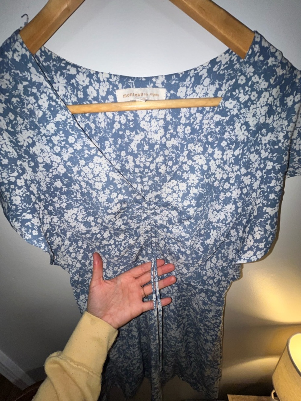 Spring dress - Picture 2 of 2